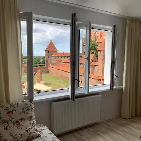 Widok Zamku O Poranku Apartment Malbork Exterior photo