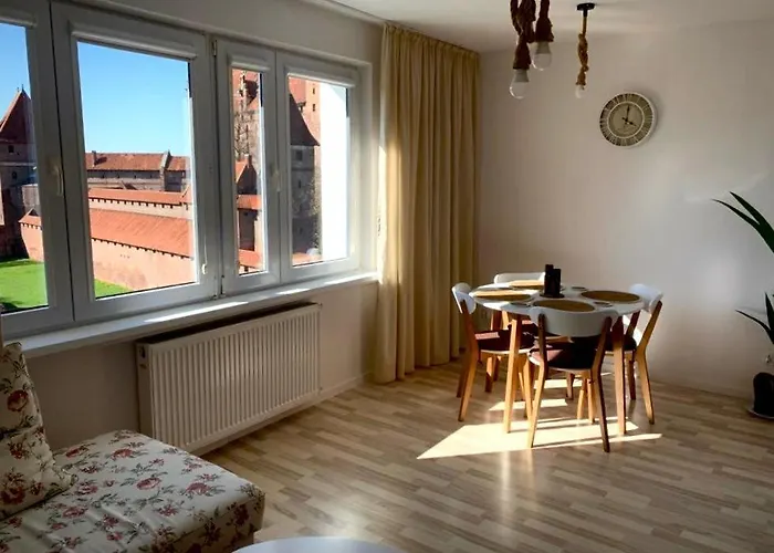 Widok Zamku O Poranku